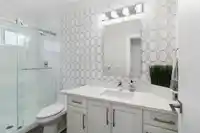 211 HAMPTON STREET - thumbnail 8