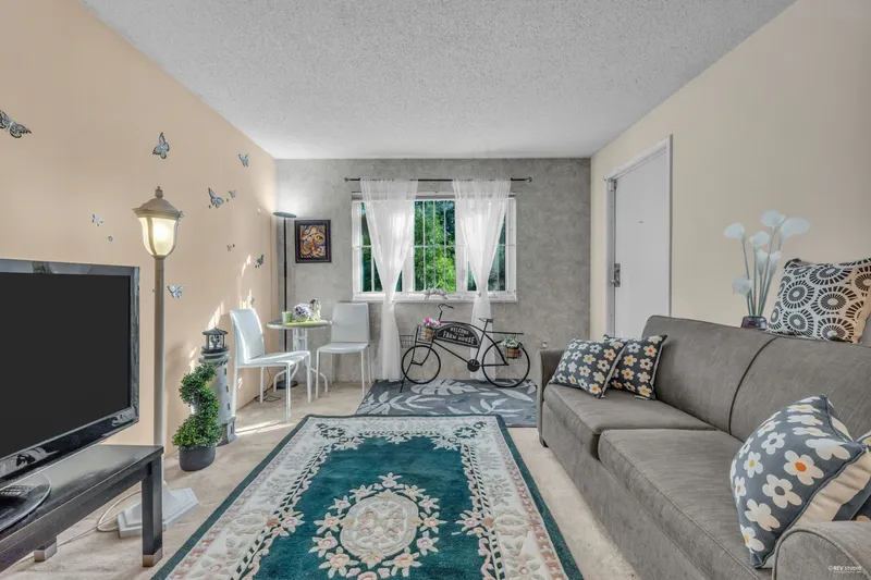 111 1122 KING ALBERT AVENUE - photo 1 of 22