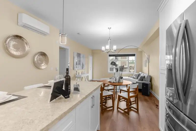 507 20325 85 AVENUE - photo 3 of 34