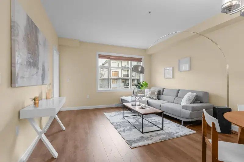 507 20325 85 AVENUE - photo 4 of 34