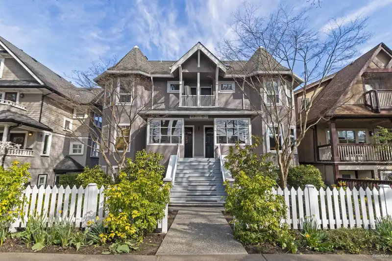 5 149 W 13TH AVENUE - photo 1 of 20