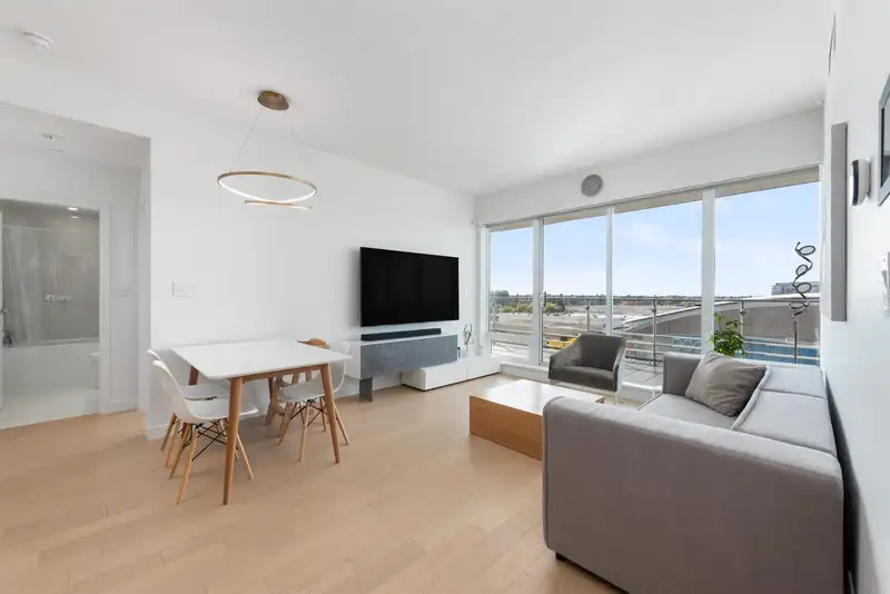 805 6622 PEARSON WAY - photo 4 of 24