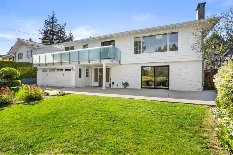 1017 WALALEE DRIVE - photo 1 of 25