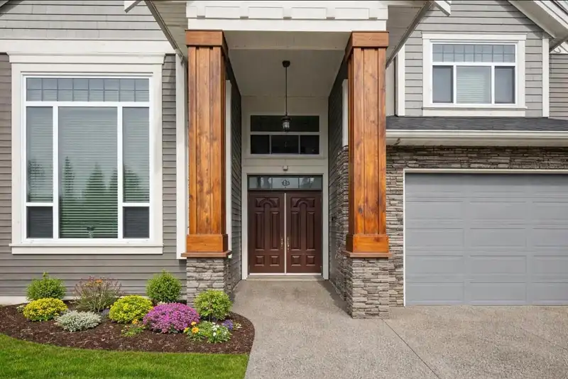 32141 HILLCREST AVENUE - photo 2 of 37