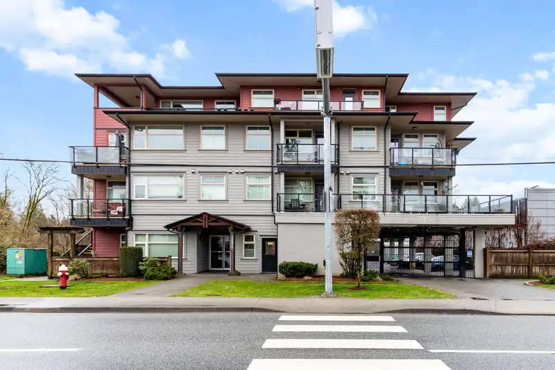 305 22858 LOUGHEED HIGHWAY - photo 2 of 26