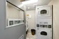 118 9847 MANCHESTER DRIVE - thumbnail 11