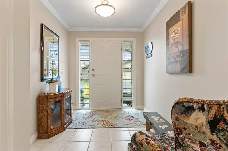 72 46000 THOMAS ROAD - photo 4 of 35