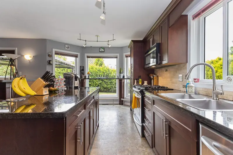 34654 DUNSMUIR COURT - photo 2 of 25