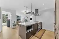 709 3355 BINNING ROAD - thumbnail 8