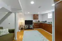 1925 ADANAC STREET - thumbnail 17
