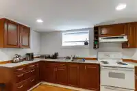 1925 ADANAC STREET - thumbnail 19