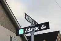 1925 ADANAC STREET - thumbnail 26