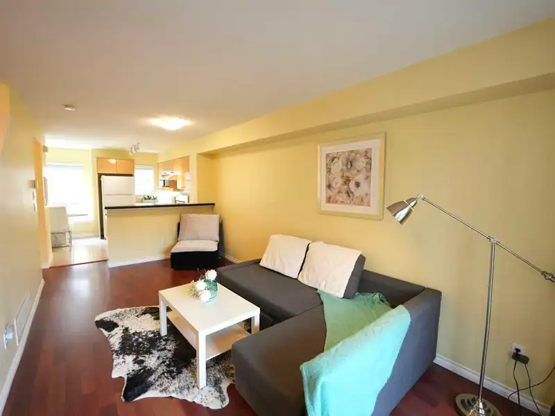 2 7100 LYNNWOOD DRIVE - photo 1 of 16