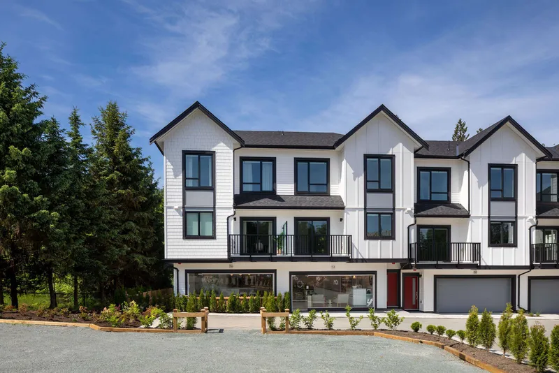 55 16487 89 AVENUE - photo 3 of 19