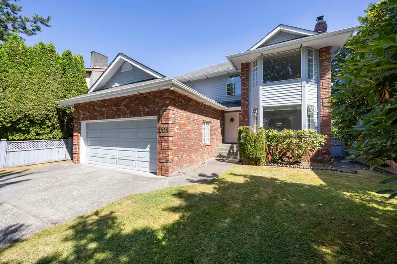 2063 W 47TH AVENUE - photo 4 of 39