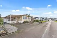101 9055 ASHWELL ROAD - thumbnail 3