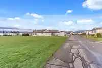 101 9055 ASHWELL ROAD - thumbnail 31