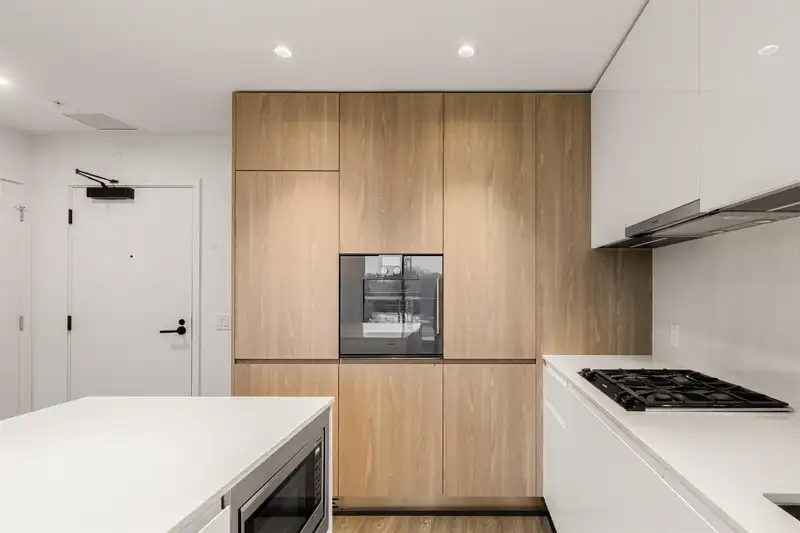 528 6300 MINORU BOULEVARD - photo 4 of 18