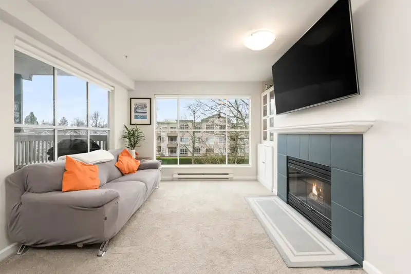 304 8880 JONES ROAD - photo 1 of 40
