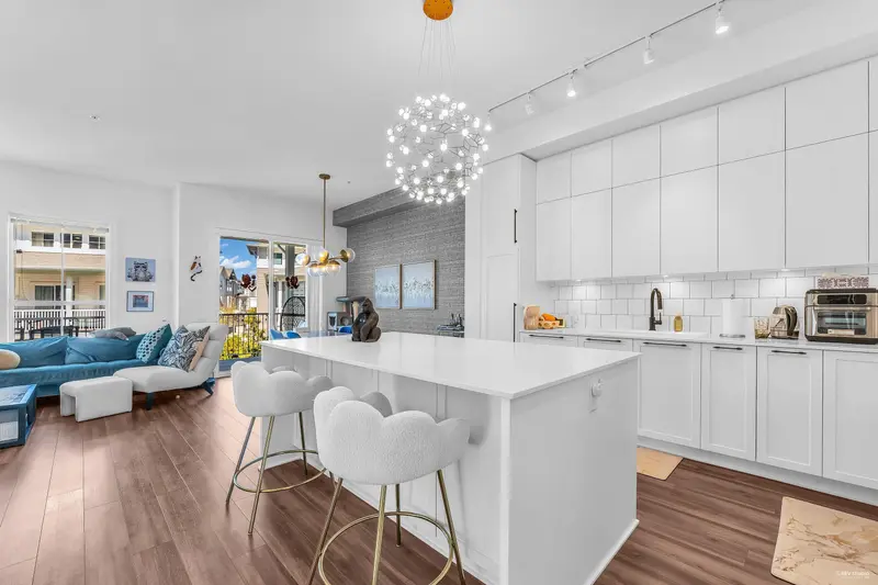 105 4638 ORCA WAY - photo 1 of 25