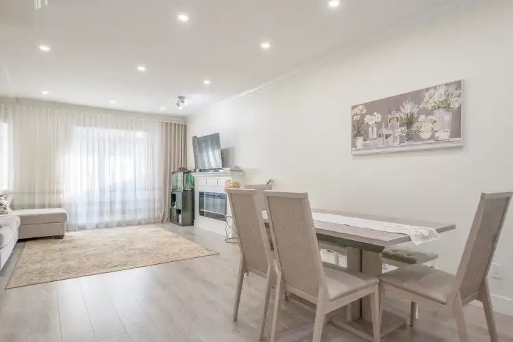 139 13898 64 AVENUE - photo 3 of 15