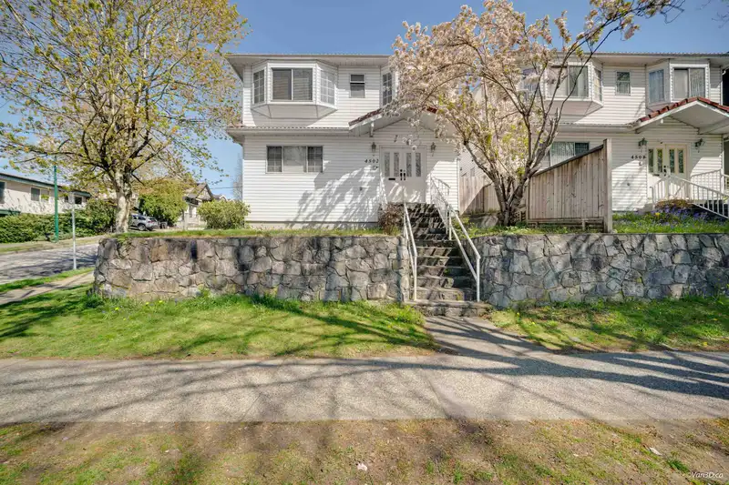 4502 NANAIMO STREET - photo 1 of 17