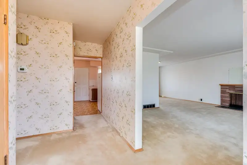 6664 CHARLES STREET - photo 3 of 33