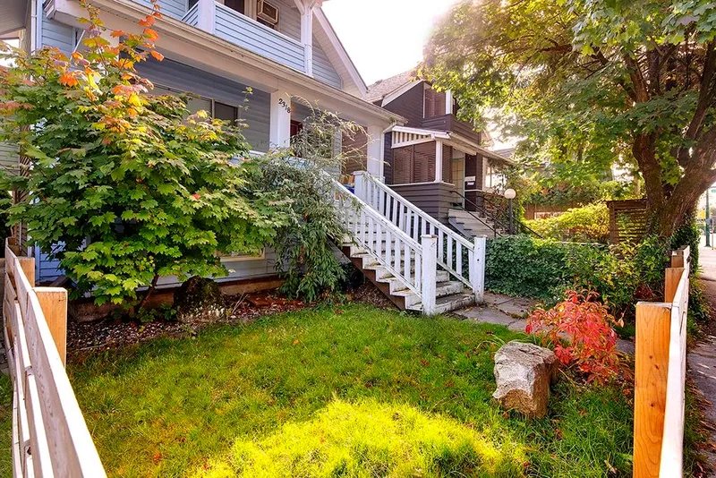 2318 MACDONALD STREET - photo 3 of 25