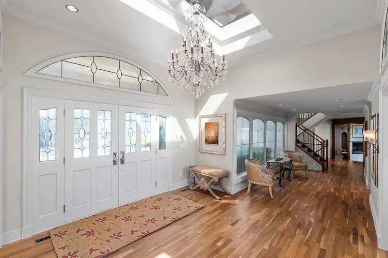 1114 MILLSTREAM ROAD - photo 3 of 28