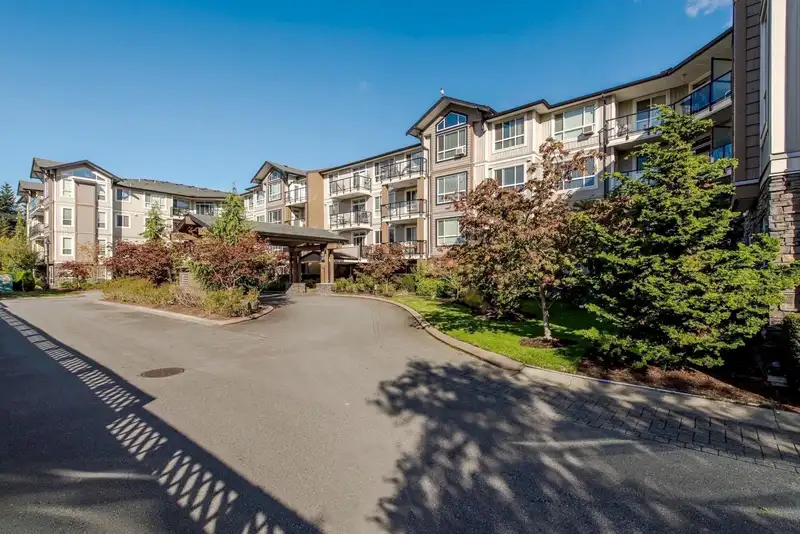 202 32729 GARIBALDI DRIVE - photo 1 of 37