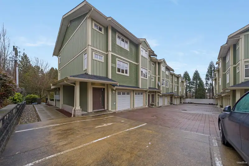 1 2039 CLARKE STREET - photo 1 of 22