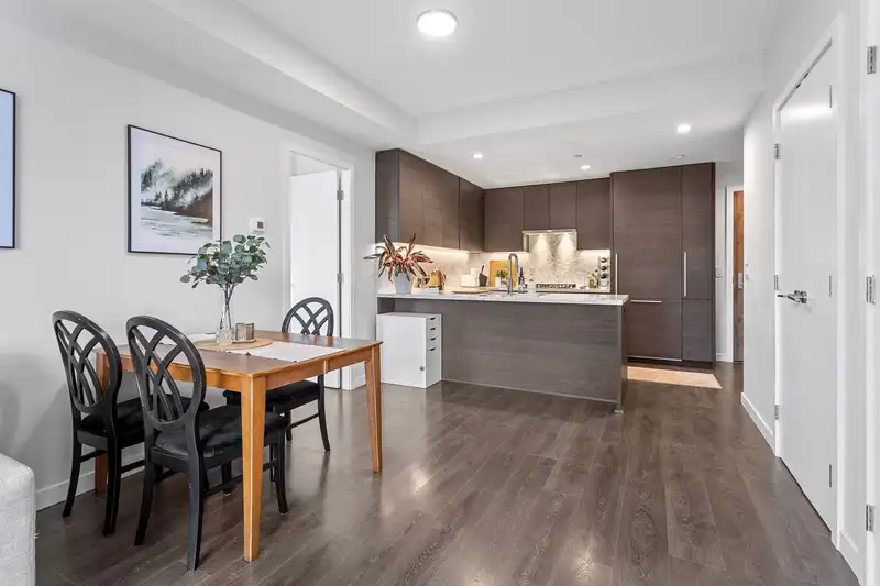 808 308 MORRISSEY ROAD - photo 1 of 22