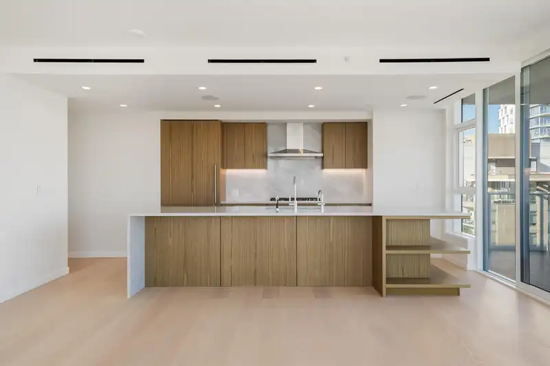 3402 1335 HOWE STREET - photo 2 of 23