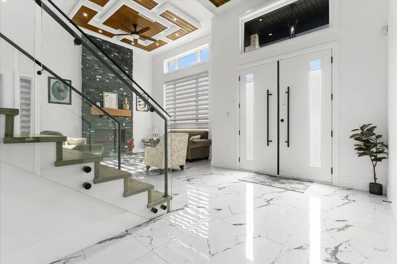 32597 WILLINGDON CRESCENT - photo 2 of 25