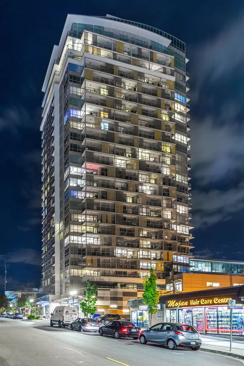 2301 125 E 14TH STREET - photo 2 of 25