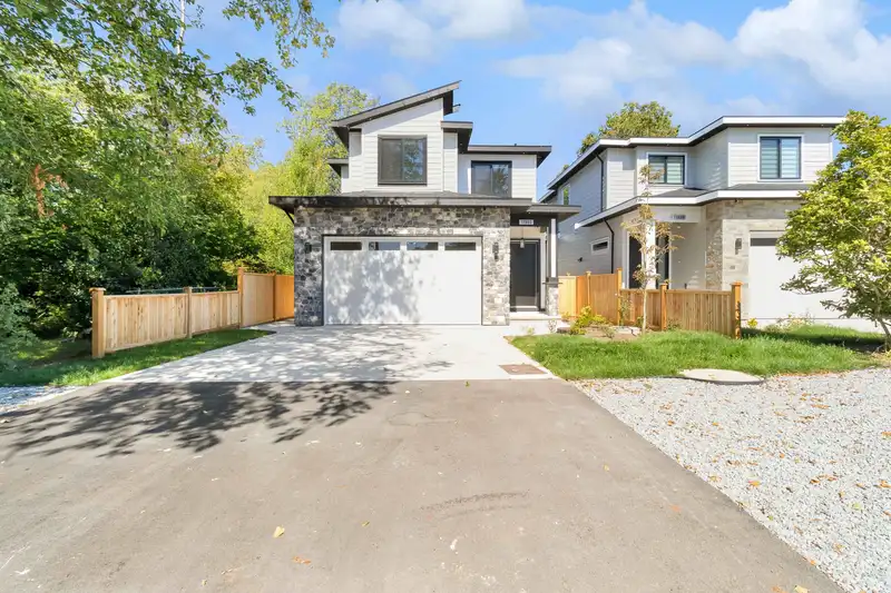 11803 86A AVENUE - photo 2 of 26