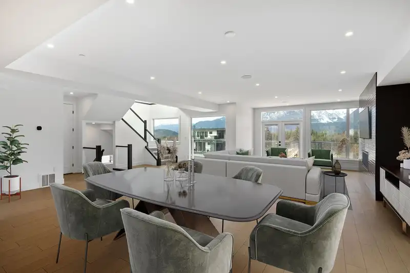 28 3385 MAMQUAM ROAD - photo 1 of 10