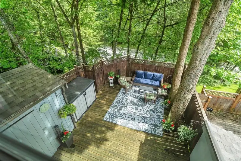 930 BLACKSTOCK ROAD - photo 3 of 38