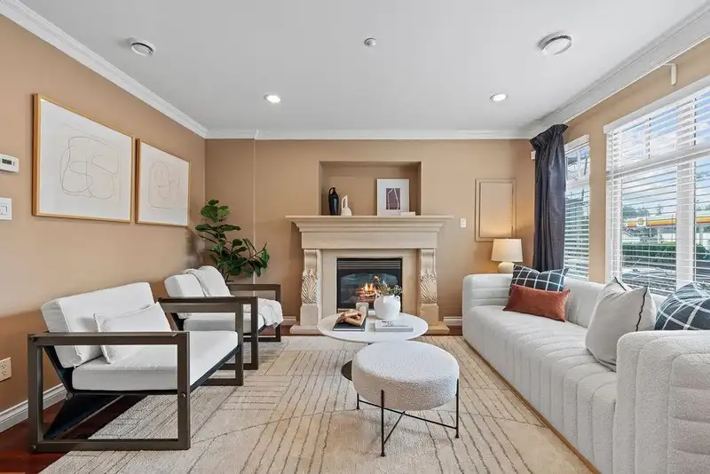 1254 E 11TH AVENUE - photo 3 of 28