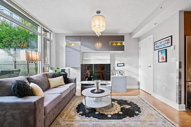 306 1155 THE HIGH STREET - photo 4 of 25