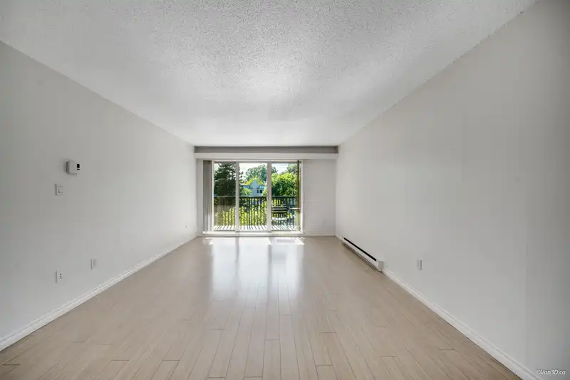 308 9857 MANCHESTER DRIVE - photo 2 of 25