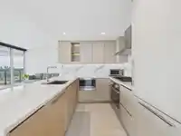4906 4880 LOUGHEED HIGHWAY - thumbnail 14