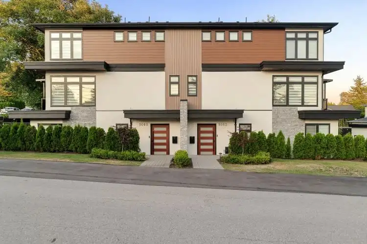 1012 AUGUSTA AVENUE - photo 1 of 29