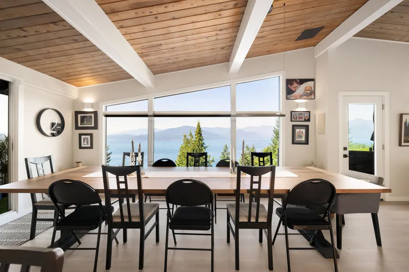 195 KELVIN GROVE WAY - photo 1 of 25