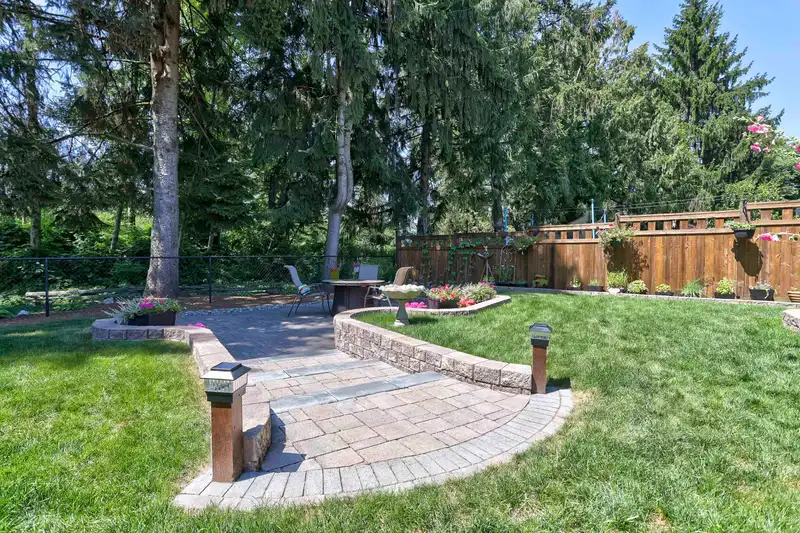 20123 ASHLEY CRESCENT - photo 1 of 29