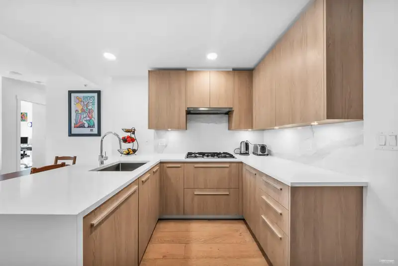 306 2707 LIBRARY LANE - photo 1 of 34