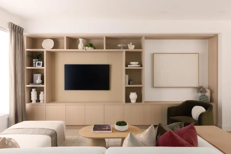 14 6887 204A STREET - photo 1 of 22