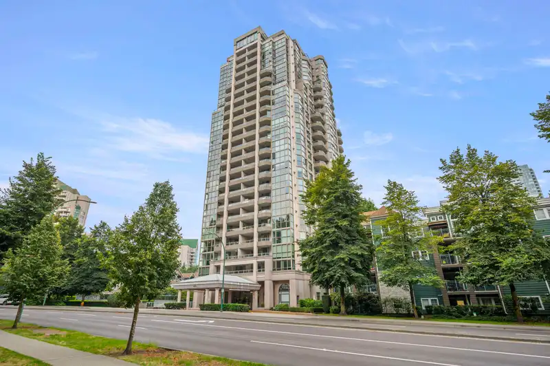 601 3070 GUILDFORD WAY - photo 1 of 38