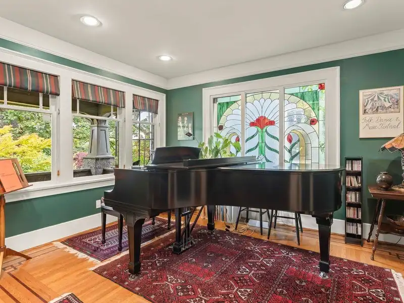 3738 W 24TH AVENUE - photo 4 of 13