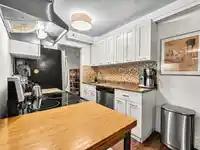 205 825 E 7TH AVENUE - thumbnail 16
